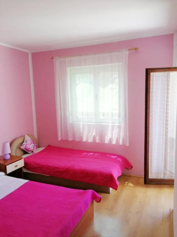 Apartmani Leon Biograd Na Moru Esterno foto